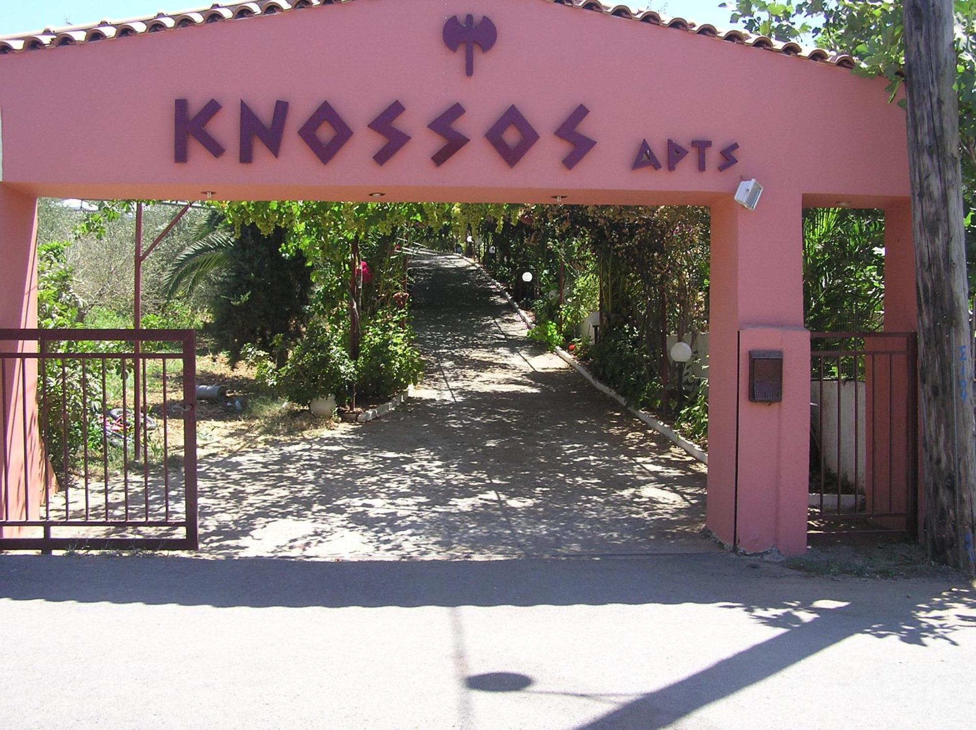 Апарт отель Knossos Panormos  Экстерьер фото